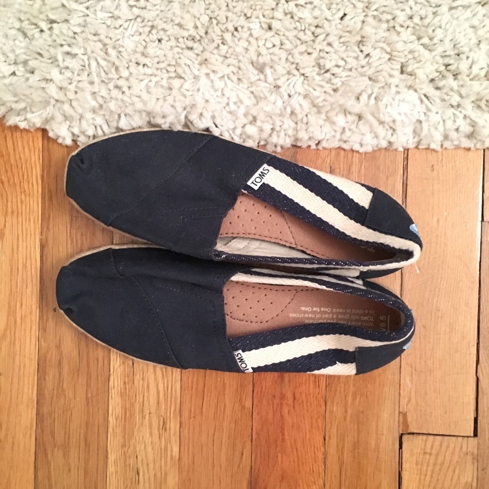 Navy Toms - Picture 3 of 6